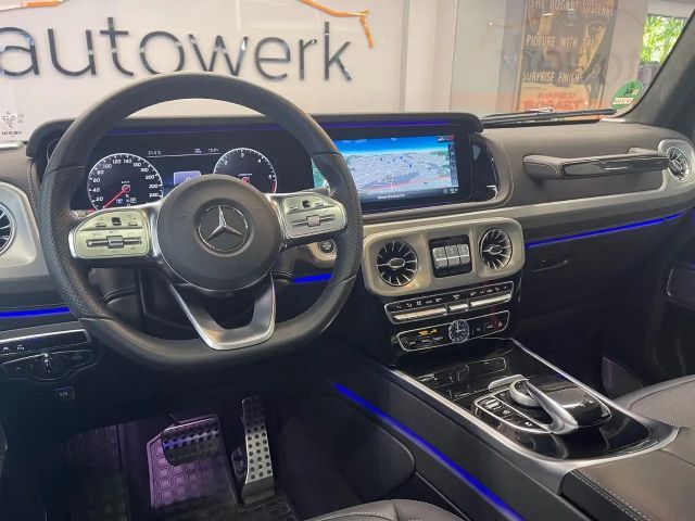 Mercedes-Benz G 400