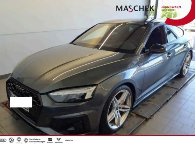 Audi A5 2023 Benzine