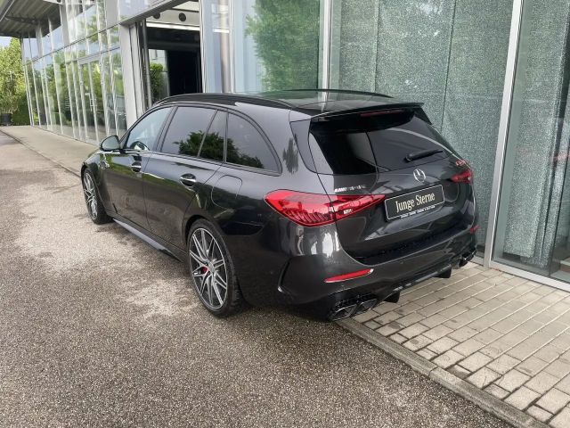 Mercedes-Benz C 63 AMG