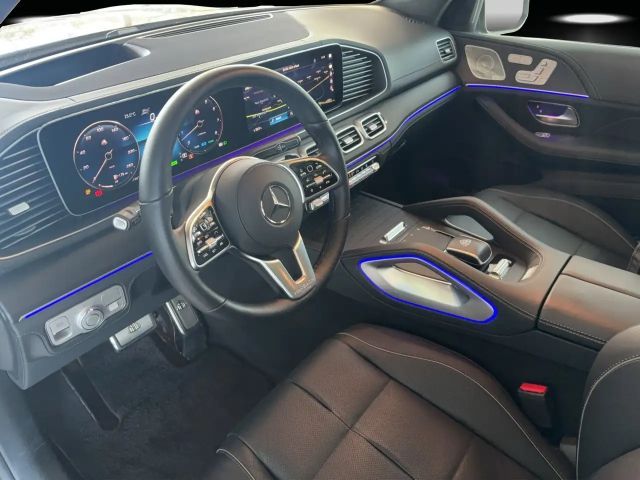 Mercedes-Benz GLS 600