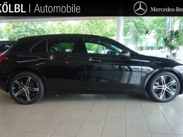 Mercedes-Benz A 220 A 220 4M PROGRESSIVE PANO FAHR PAK BURM 360 MEM 2024 Benzine