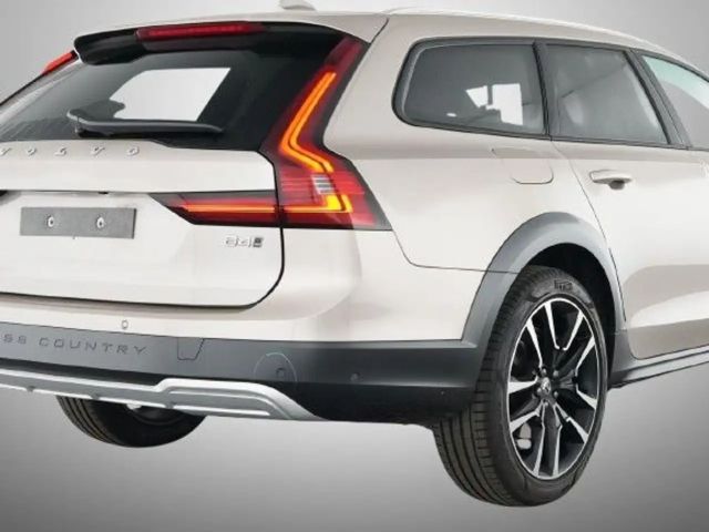 Volvo V90 Cross Country
