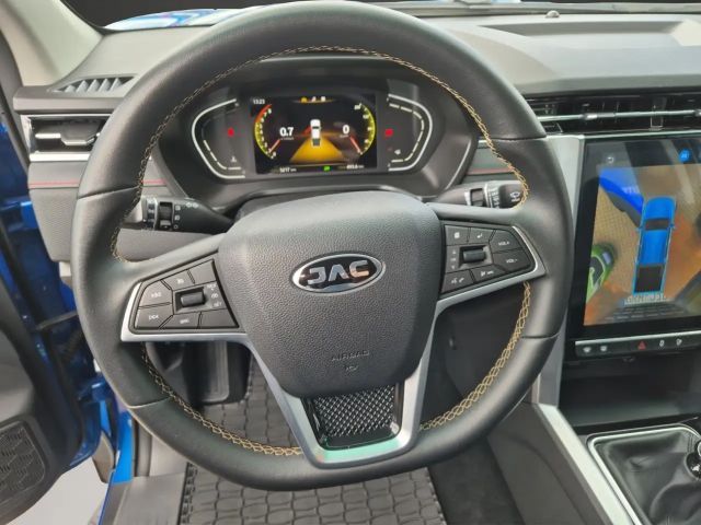 JAC T8