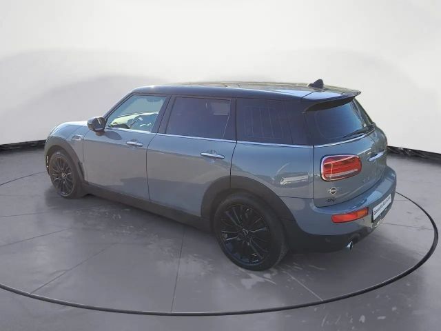 MINI Cooper Clubman