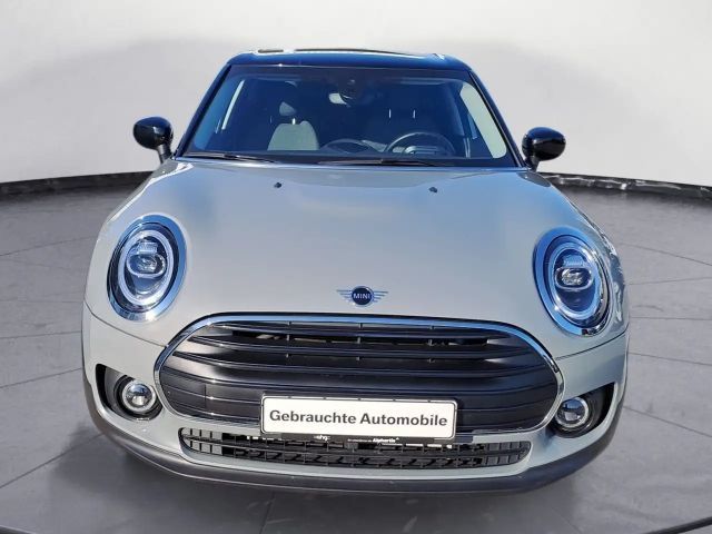 MINI Cooper Clubman