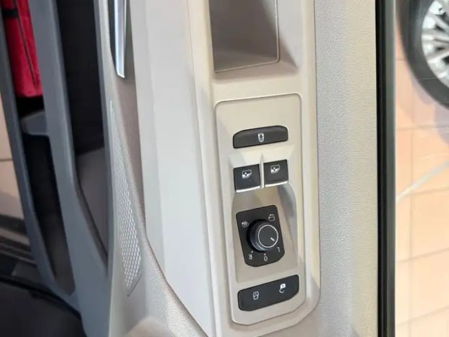 Volkswagen T7 California