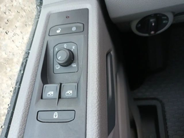 Volkswagen T6.1 Caravelle