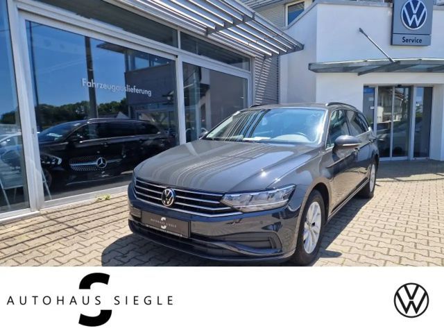 Volkswagen Passat Variant 2.0 TDI DSG Navi LED Kamera ACC Sitzheizung ALU 2021 Diesel