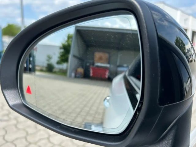 Mercedes-Benz CLE 220