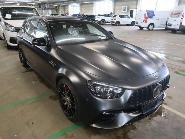 Mercedes-Benz E 63 AMG 2023 Benzine