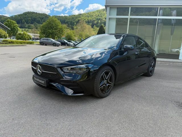 Mercedes-Benz CLA 200 AMG/Burmester/Multi-Beam/Night/Keyless 2024 Benzine