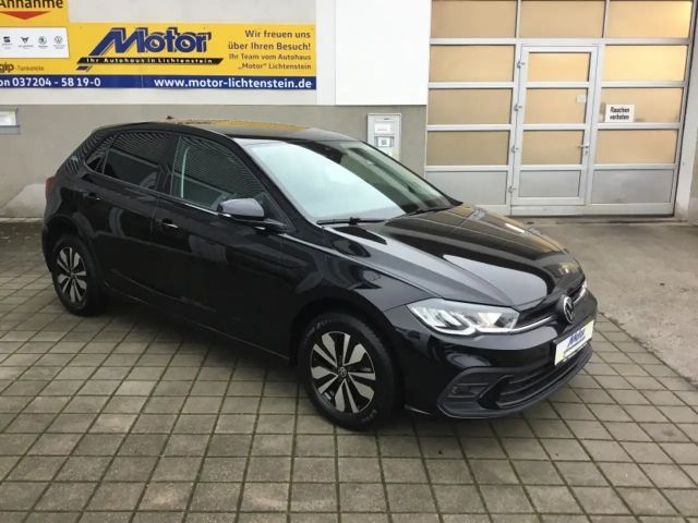 Volkswagen Polo Goal 15"LM AHZV Navi 2AC+ LED FLA 4PDC CAM 2024 Benzine