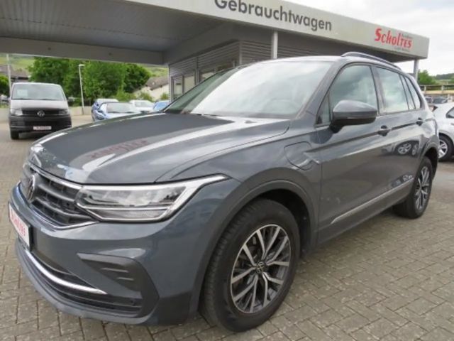 Volkswagen Tiguan Life 1.4 TSI Hybrid 110KW 6-Gang DSG 2023 Hybride / Benzine