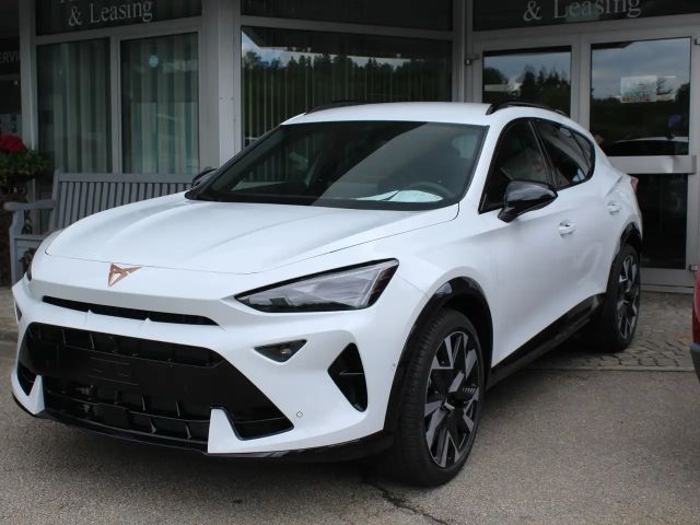 Cupra Formentor VZ 2.0 TSI 4Drive AHK SENNHEISER 2025 Benzine