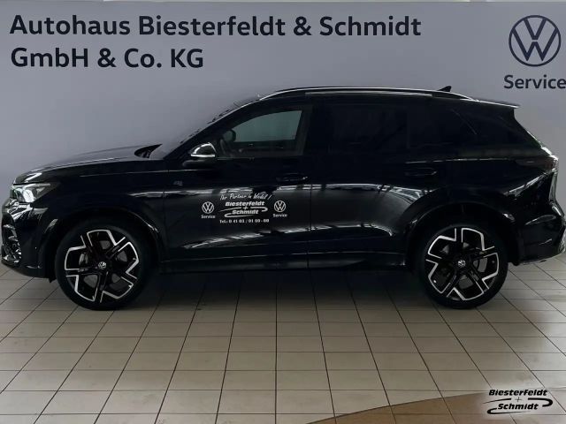 Volkswagen Tiguan R-Line 2.0TDI DSG 4M LED AHK Pano Standh Klima 2024 Benzine