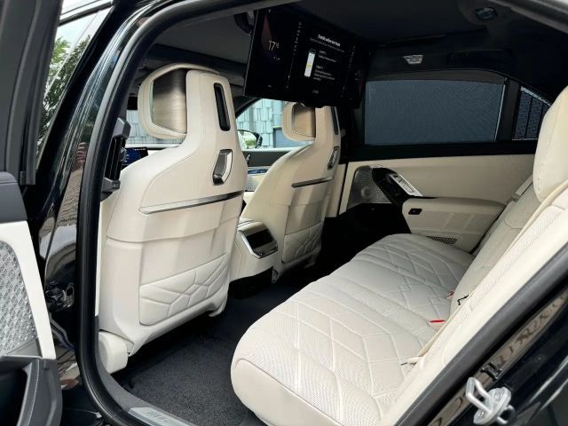 BMW 760