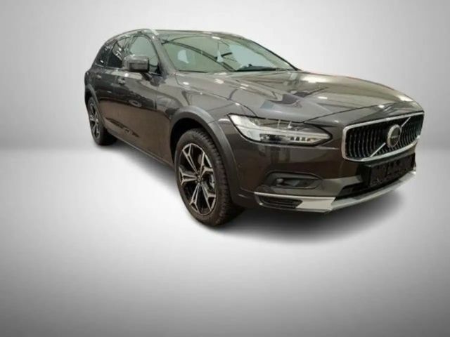 Volvo V90 Cross Country