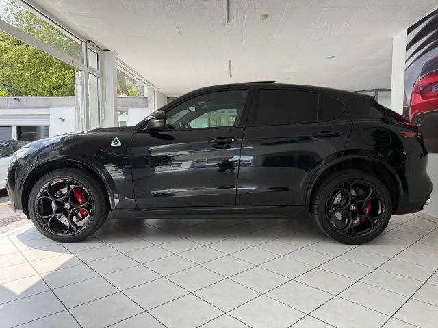 Alfa Romeo Stelvio 2022 Benzine