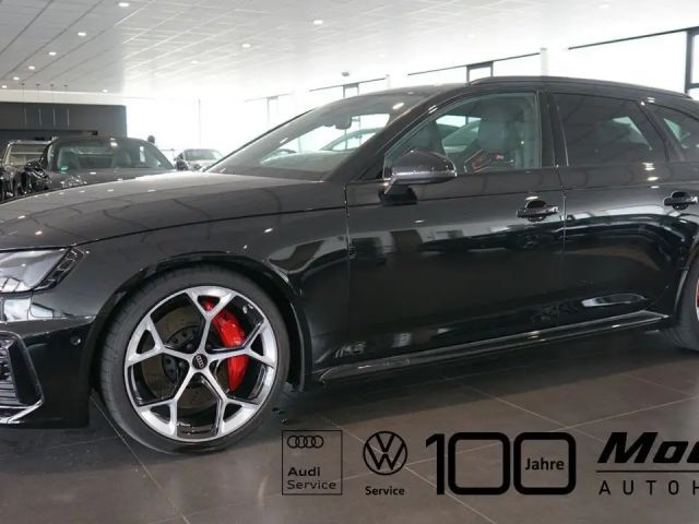 Audi RS4 2024 Benzine