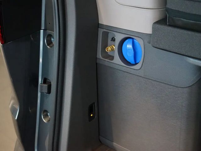 Volkswagen T7 California