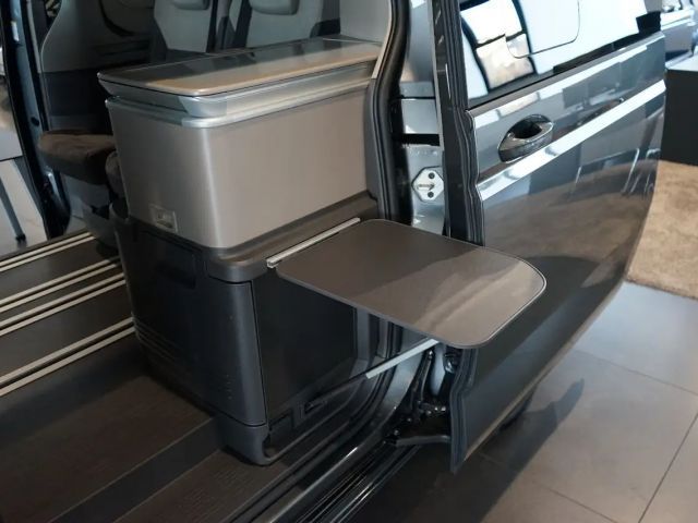 Volkswagen T7 California