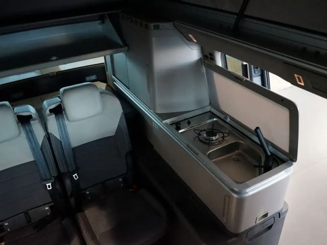 Volkswagen T7 California