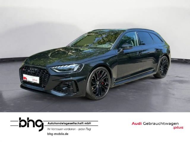 Audi RS4 2022 Benzine