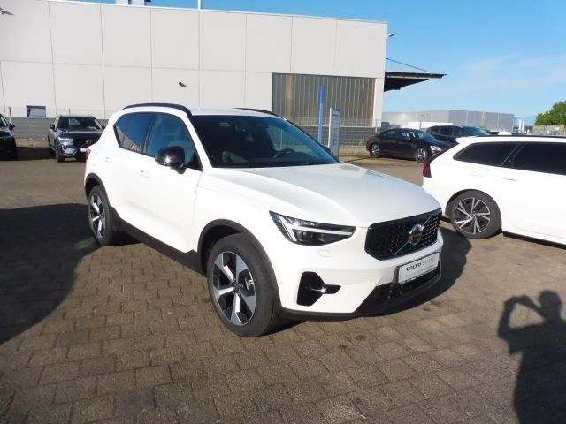 Volvo XC40 2024 Hybride / Benzine