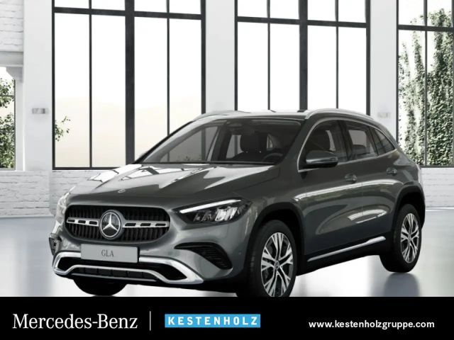 Mercedes-Benz GLA 180 2024 Benzine