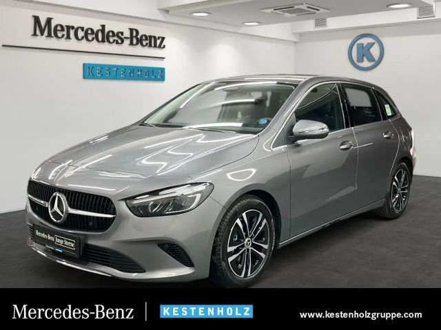Mercedes-Benz B 180 2024 Benzine