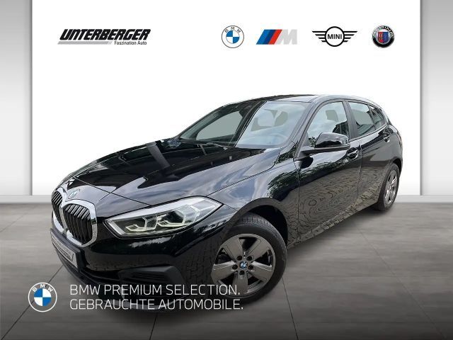 BMW 116 2022 Benzine