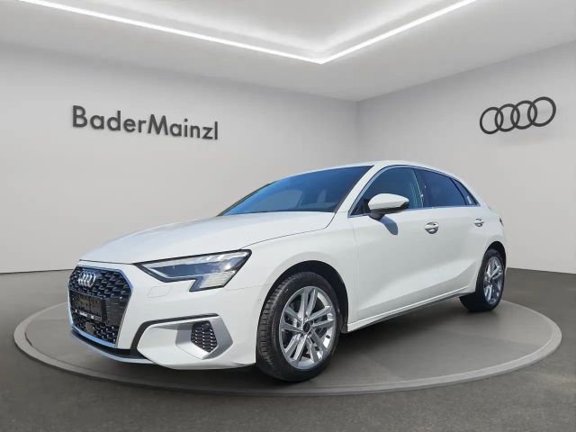 Audi A3 2023 Benzine
