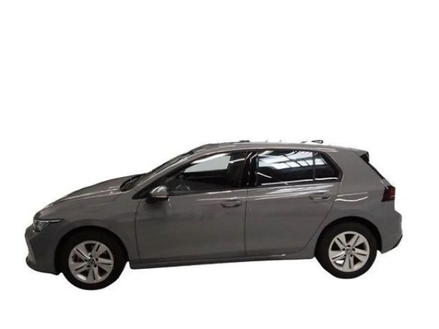 Volkswagen Golf 2024 Benzine