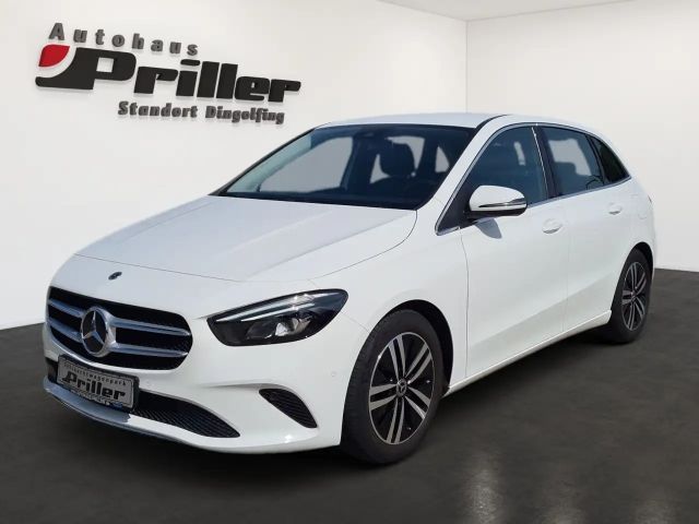 Mercedes-Benz B 220 2022 Diesel