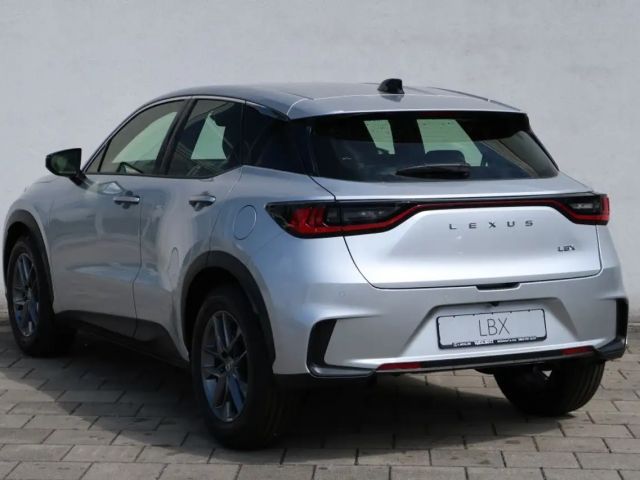Lexus LBX