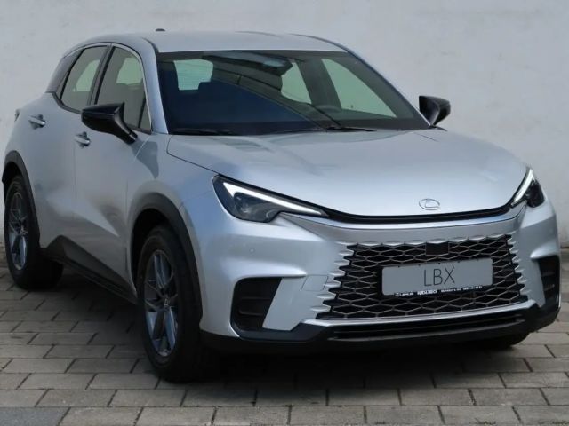 Lexus LBX