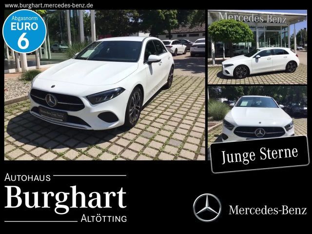 Mercedes-Benz A 200 2024 Benzine