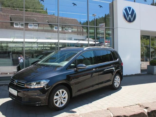 Volkswagen Touran 2024 Benzine