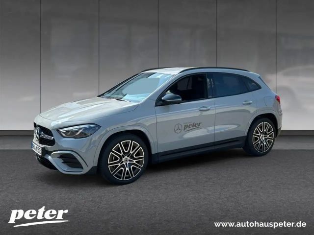 Mercedes-Benz GLA 220