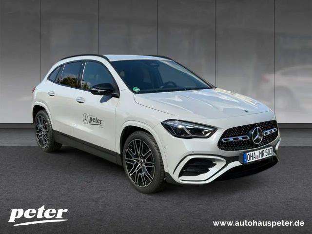 Mercedes-Benz GLA 220