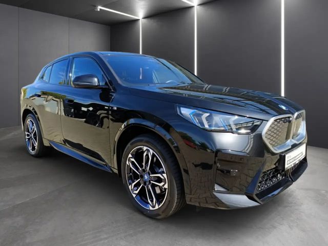 BMW iX2