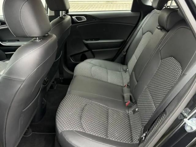 Kia Ceed SW / cee'd SW