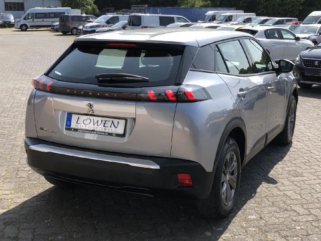 Peugeot e-2008
