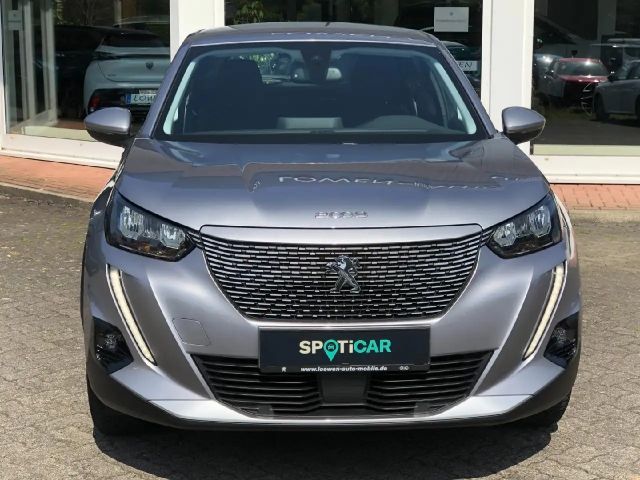 Peugeot e-2008