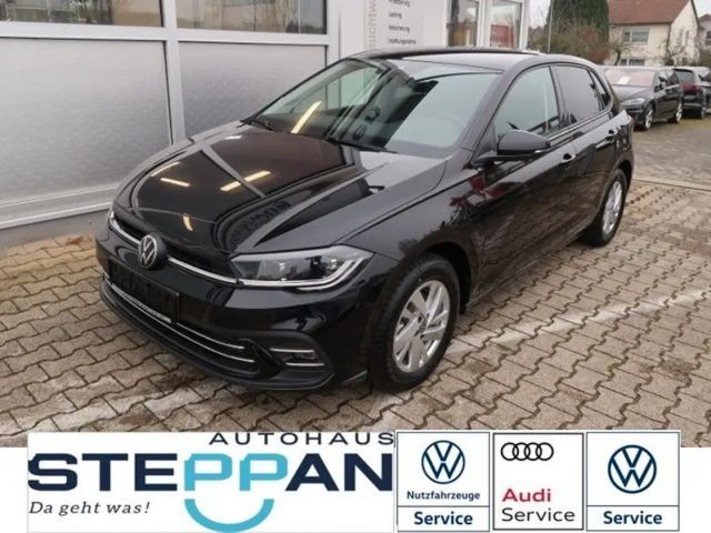 Volkswagen Polo 1,0 TSI Style +APP +Assistenzsysteme +LEDM 2024 Benzine