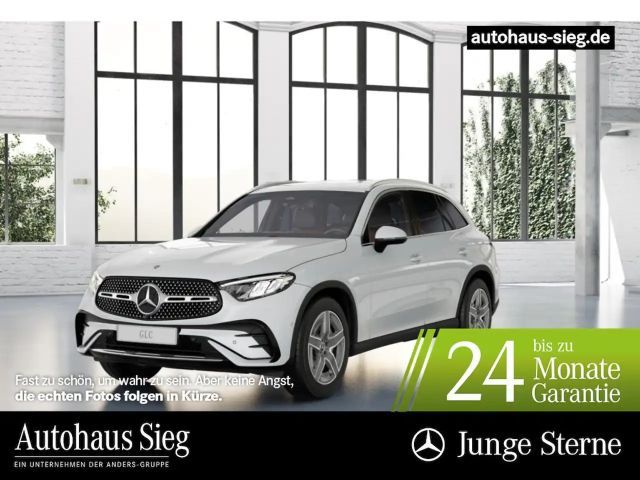 Mercedes-Benz GLC 200 2023 Benzine