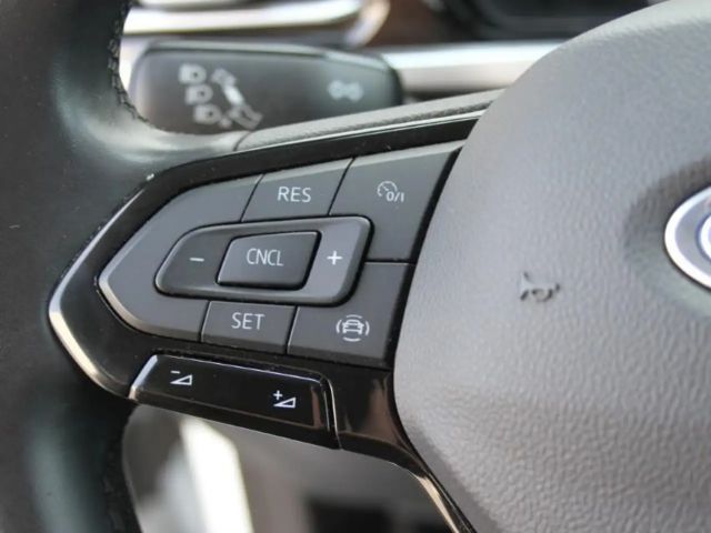 Ford Grand Tourneo