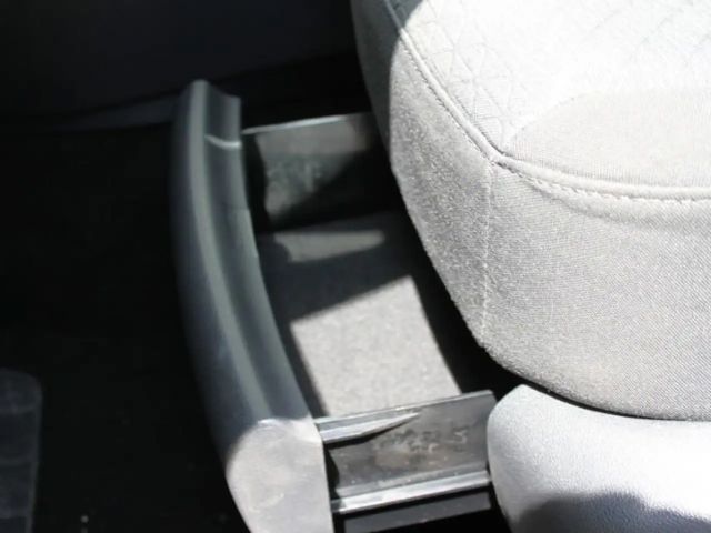 Ford Grand Tourneo