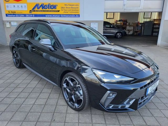 Cupra Leon DSG 19"LM 3AC+ LED+ elHKl DCC Sound 2025 Benzine