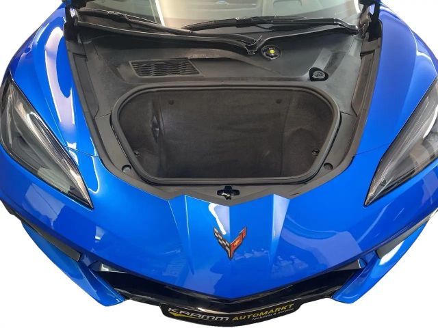 Corvette C8